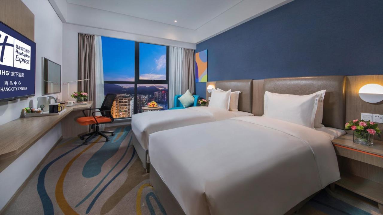 Holiday Inn Express - Xichang City Center By Ihg Δωμάτιο φωτογραφία