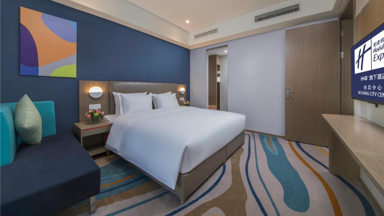 Holiday Inn Express - Xichang City Center By Ihg Εξωτερικό φωτογραφία