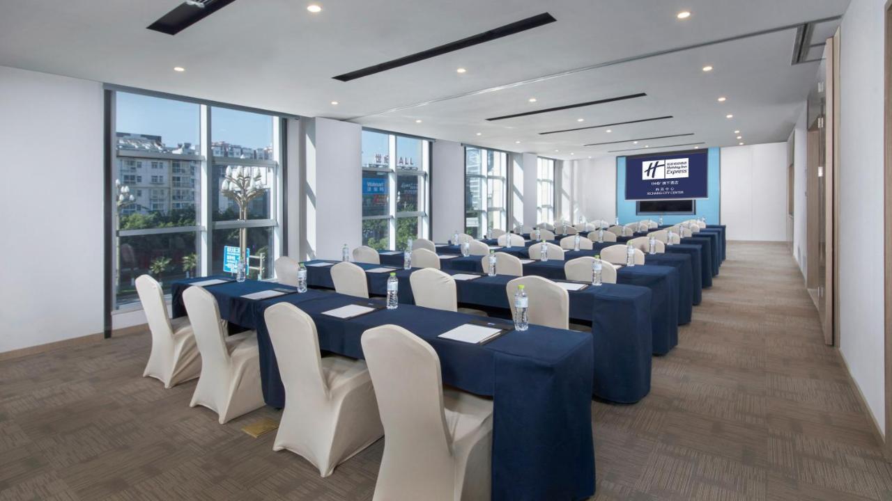 Holiday Inn Express - Xichang City Center By Ihg Εξωτερικό φωτογραφία