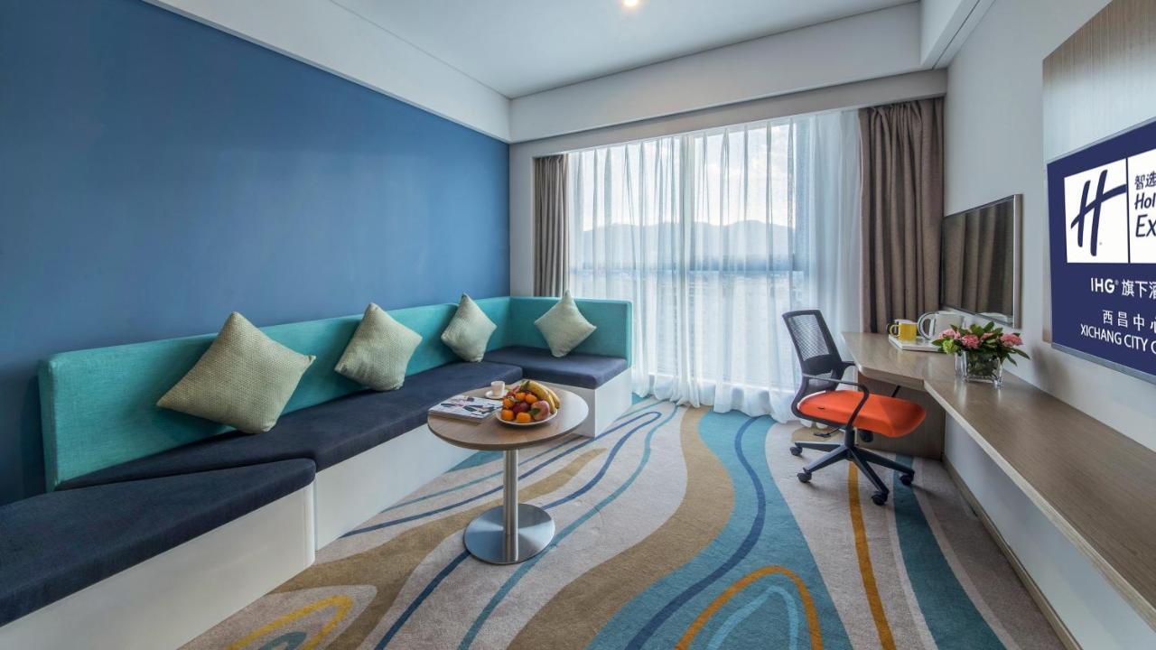 Holiday Inn Express - Xichang City Center By Ihg Εξωτερικό φωτογραφία