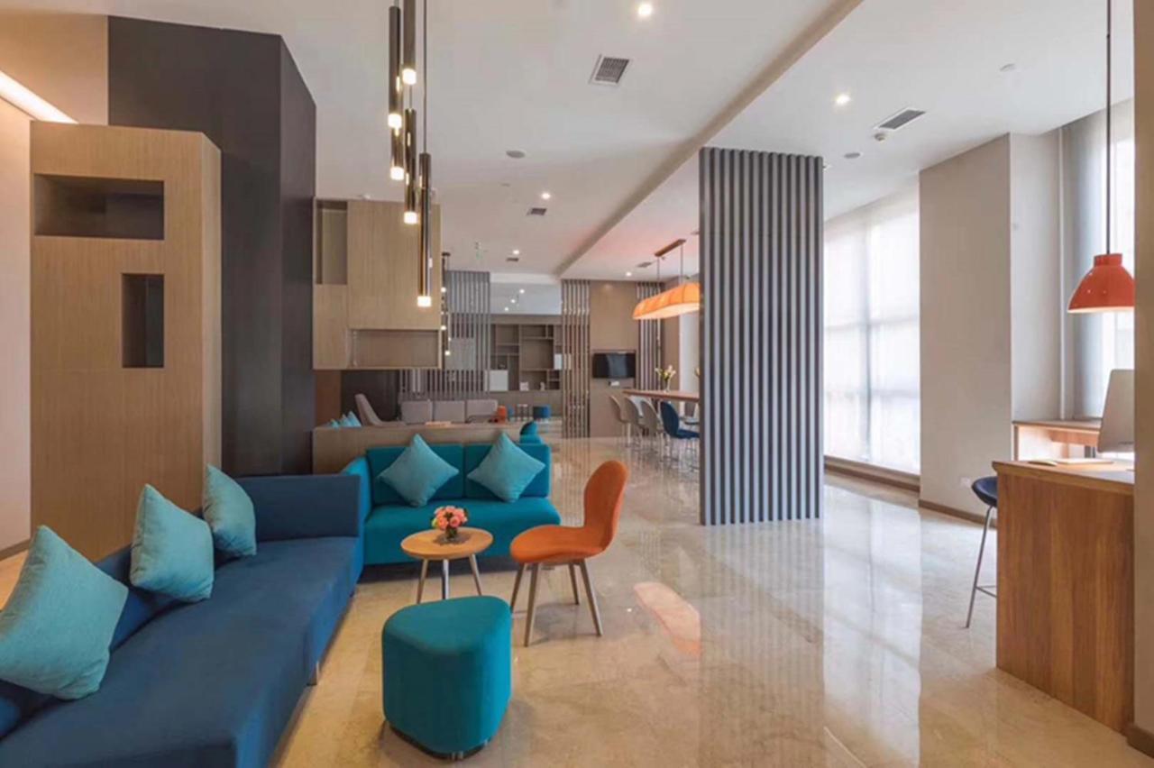 Holiday Inn Express - Xichang City Center By Ihg Εξωτερικό φωτογραφία